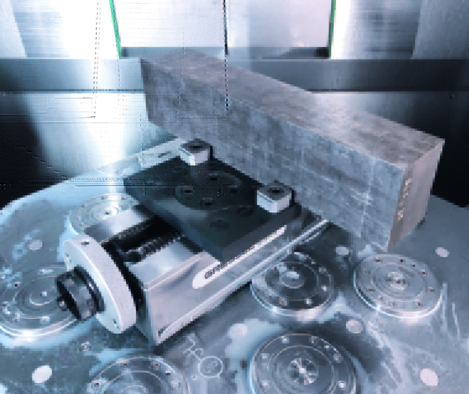 Maschinenschraubstock mit Adapter- und Pendelplatte – Bild 2